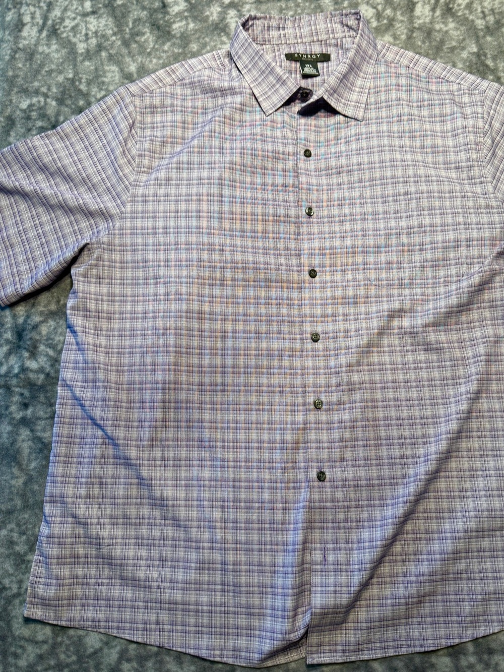 Synrgy Men's Medium Purple / Lavender Plaid Short-Sleeve Button-Down Shirt